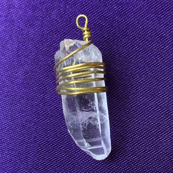 Vintage Quartz Wire Wrapped Pendant - Picture 13 of 14